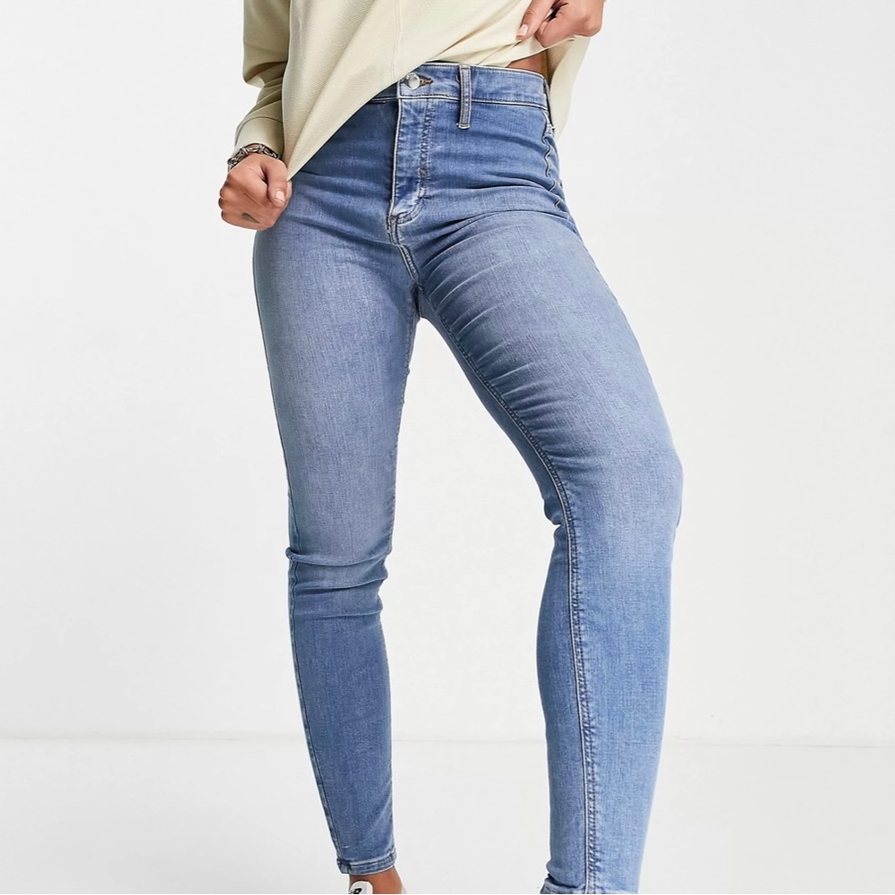 Never Worn River Island jeans !